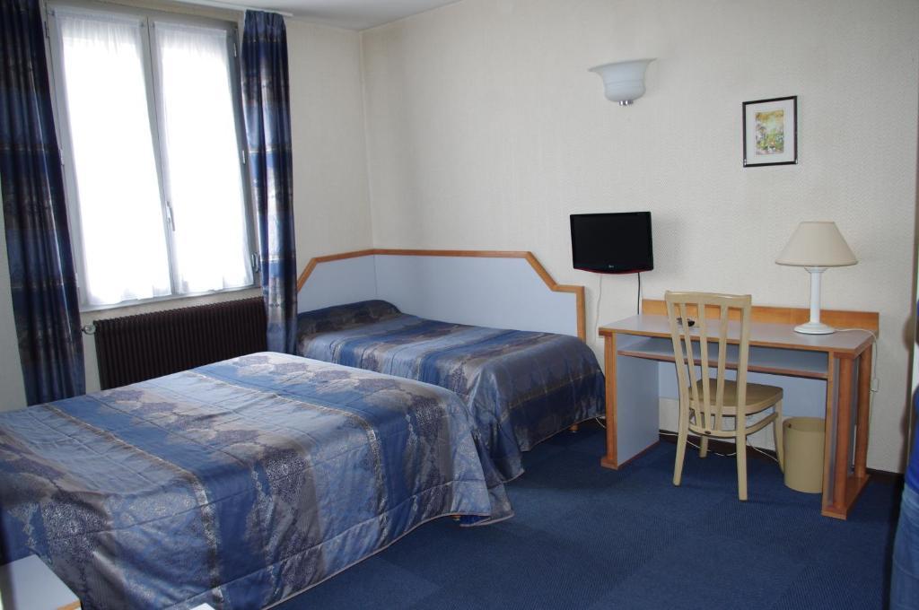 Hotel Du Lion Vesoul Szoba fotó