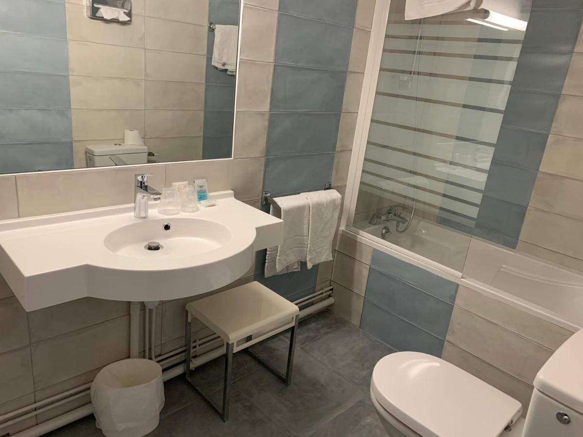 Hotel Du Lion Vesoul Kültér fotó